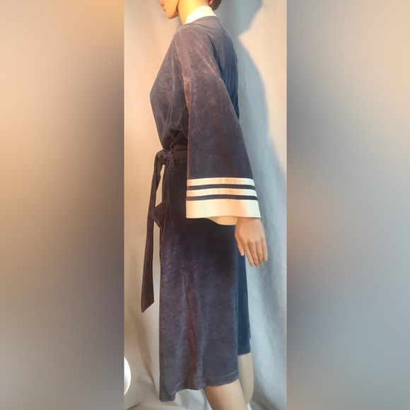 Vintage Dior robe de Chamdre-Slate blue/ivory loungewear. Unisex. Size medium - Picture 7 of 11